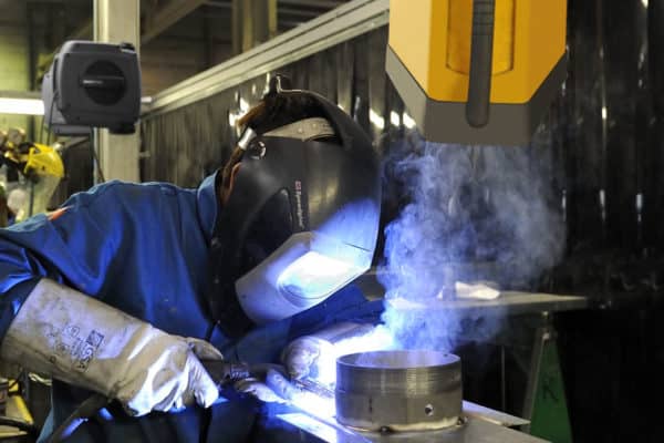 Use of an welding fume extraction arm